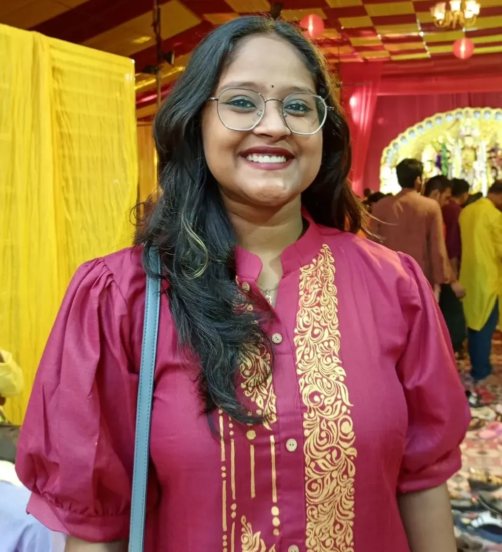 Instructor Shachi Sekhri