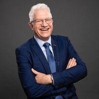 Hon. Alan Winde