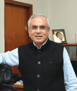 Dr Rajiv Kumar